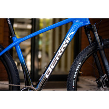 Bravo 5.1 Black/Blue Bravo 5.1 Black/Blue