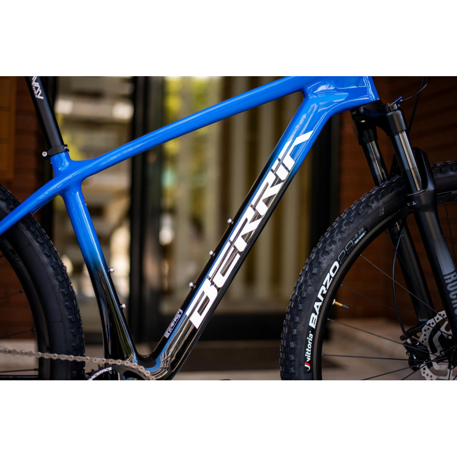 Bravo 5.1 Black/Blue Bravo 5.1 Black/Blue