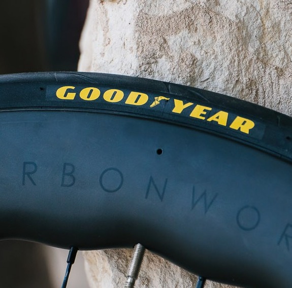 Goodyear Eagle F1 R. Lightning fast.